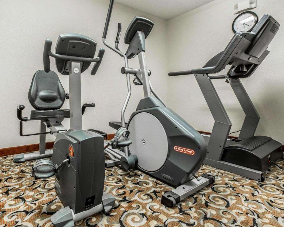 Quality Inn & Suites Доусонвилл Экстерьер фото