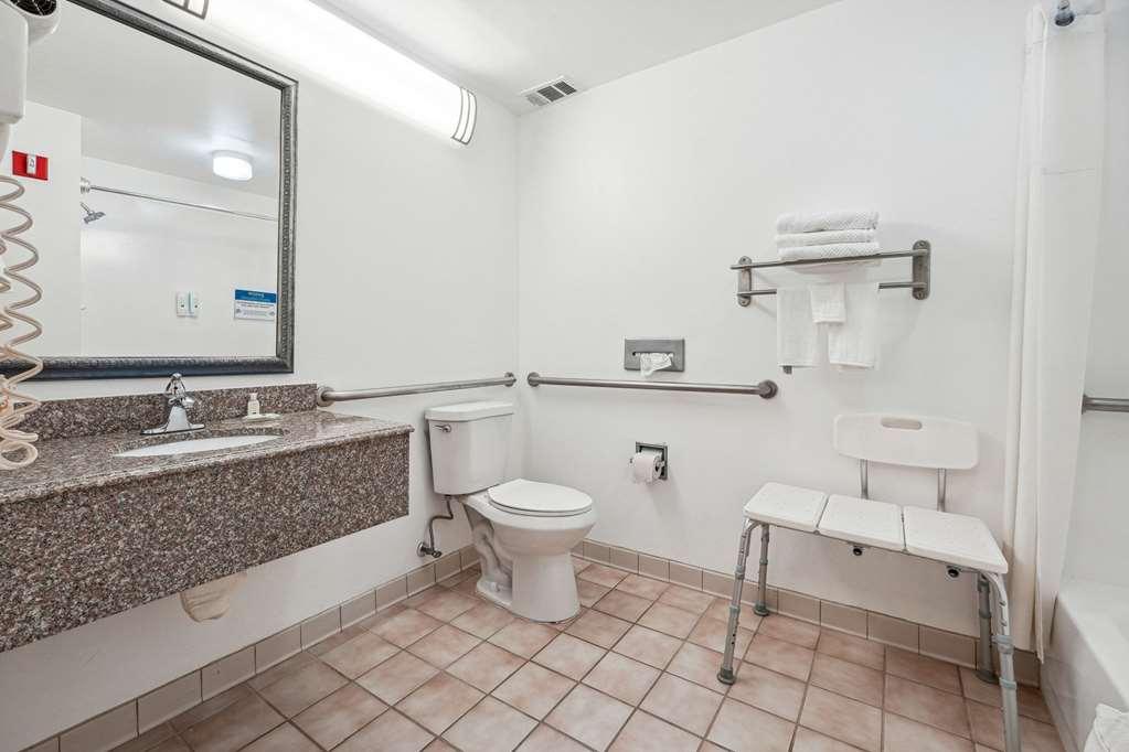 Quality Inn & Suites Доусонвилл Номер фото