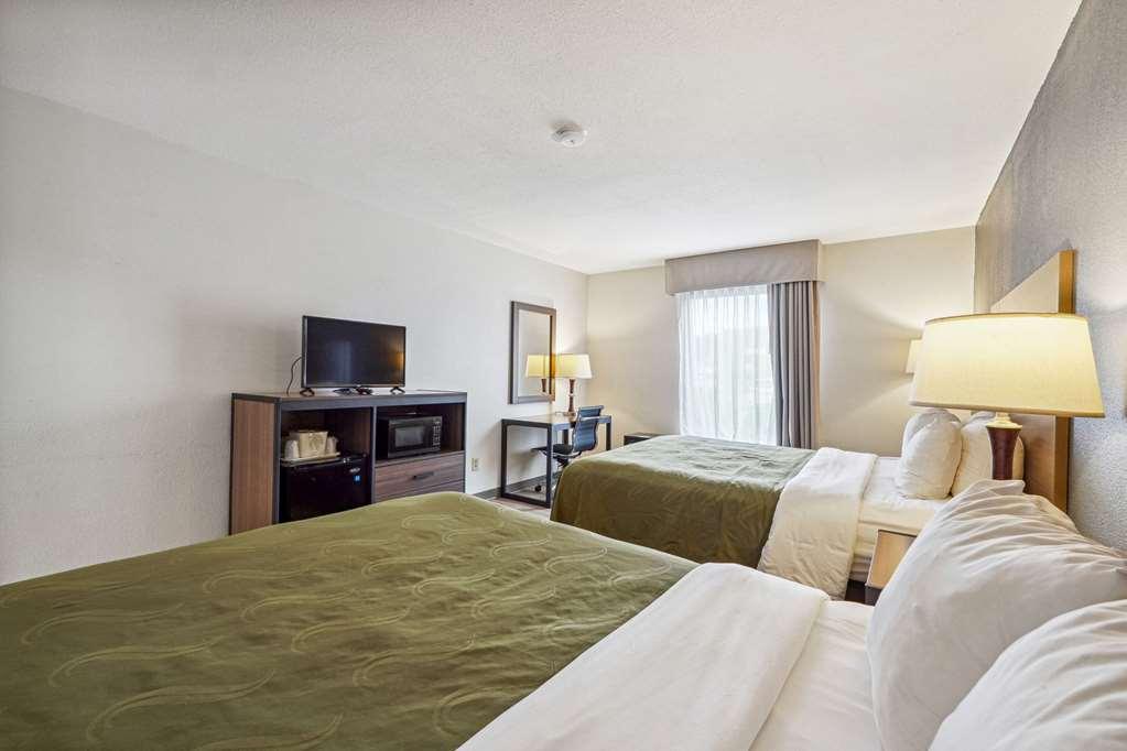 Quality Inn & Suites Доусонвилл Номер фото