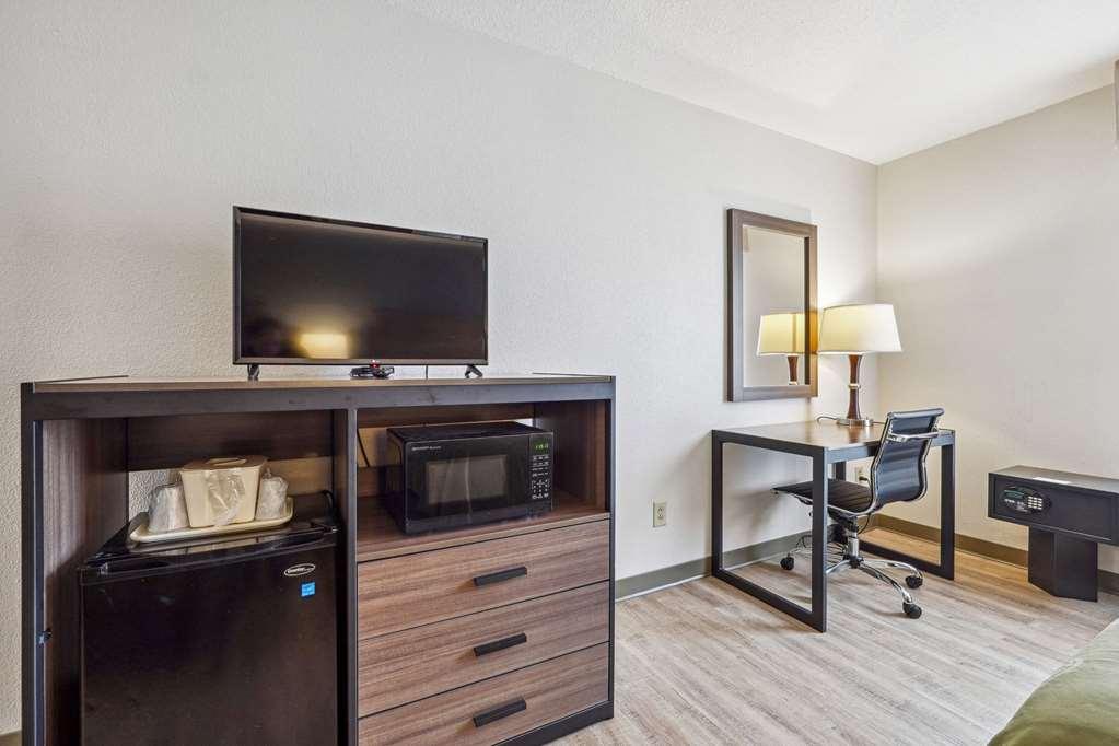 Quality Inn & Suites Доусонвилл Номер фото