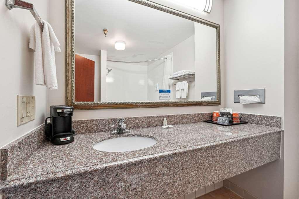 Quality Inn & Suites Доусонвилл Номер фото